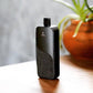 Airvape Legacy Vaporizer auf dem Tisch