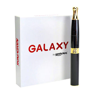 Kandypens Galaxy Vape Pen Schwarz neben der Box
